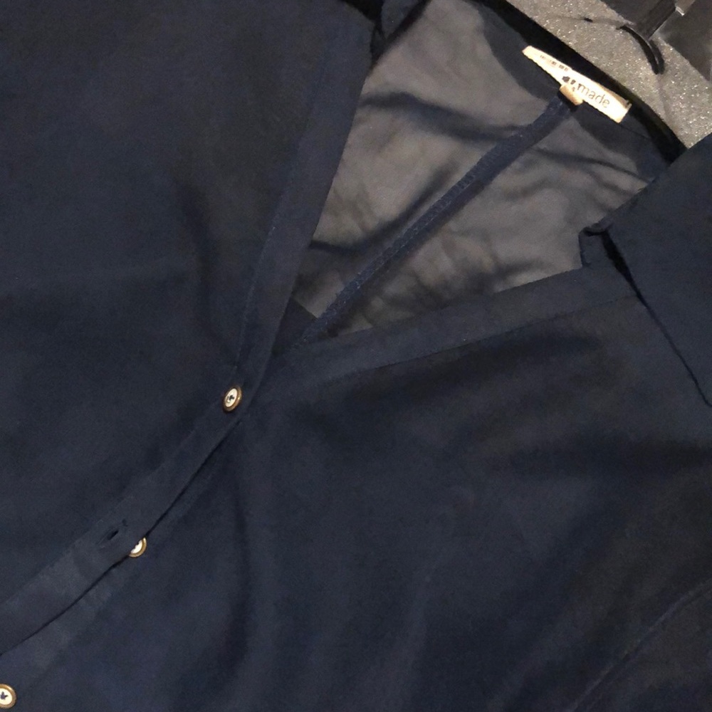 Sheer navy button down - Picture 2 of 2